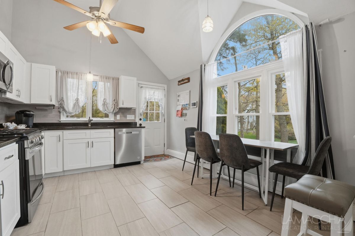 59 Nonantum Rd - Plymouth | Plymouth, MA | Lamacchia Vacation Rentals